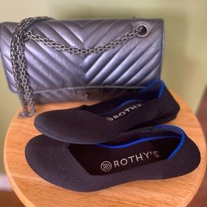 Rothy’s round toe flats
